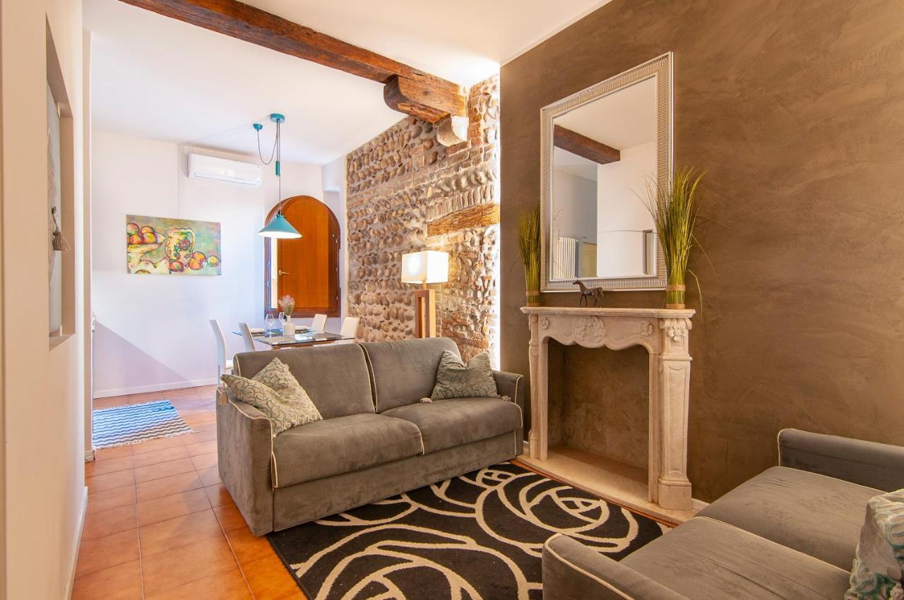 Apartamento Il Cuscino Di Giulietta - 2 Min From Arena Verona Exterior foto