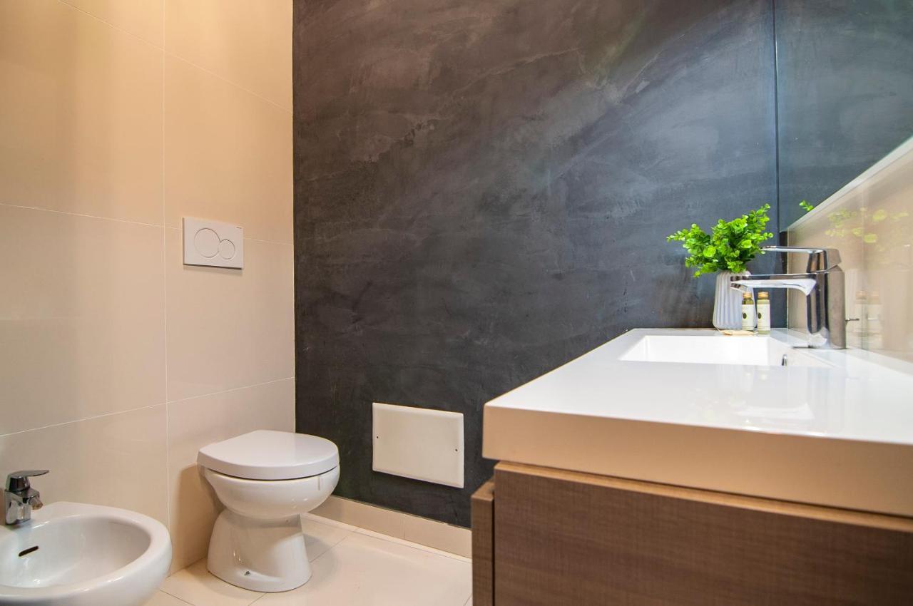 Apartamento Il Cuscino Di Giulietta - 2 Min From Arena Verona Exterior foto